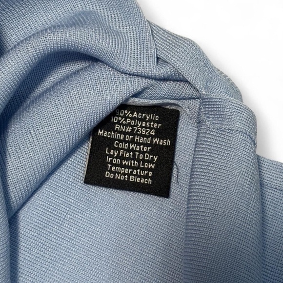 Misook XL 1X Sleeveless Knit Tank Top Blue Lightweight Minimalist Basic - Picture 5 of 5